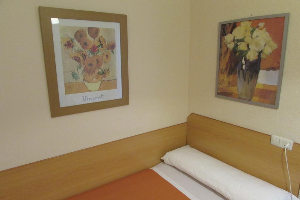 Hostal Prim Madrid Kültér fotó
