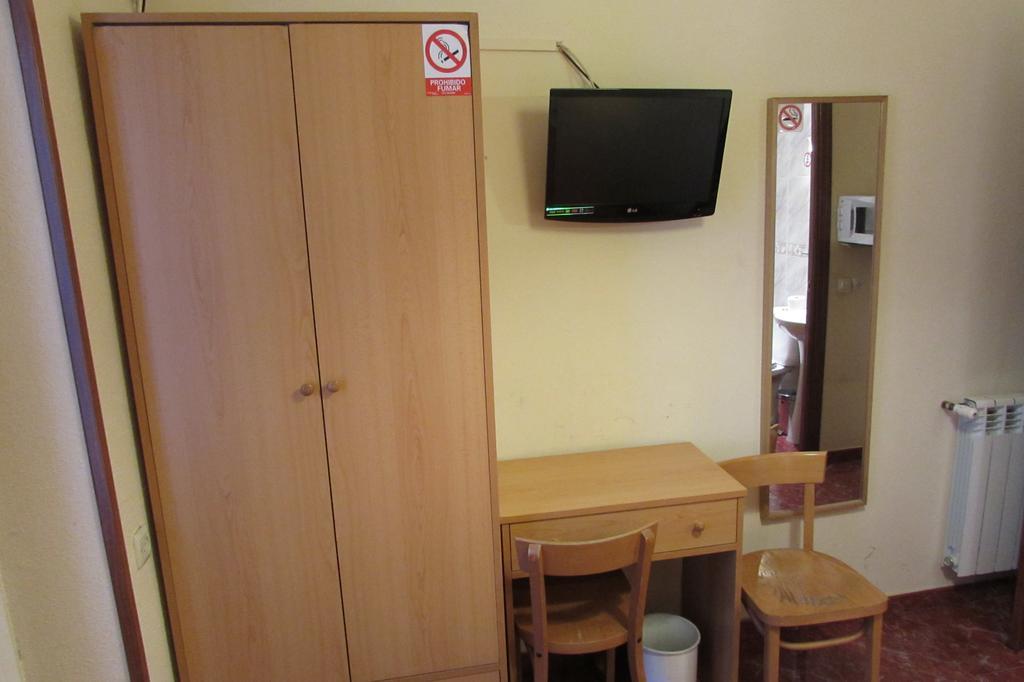 Hostal Prim Madrid Kültér fotó