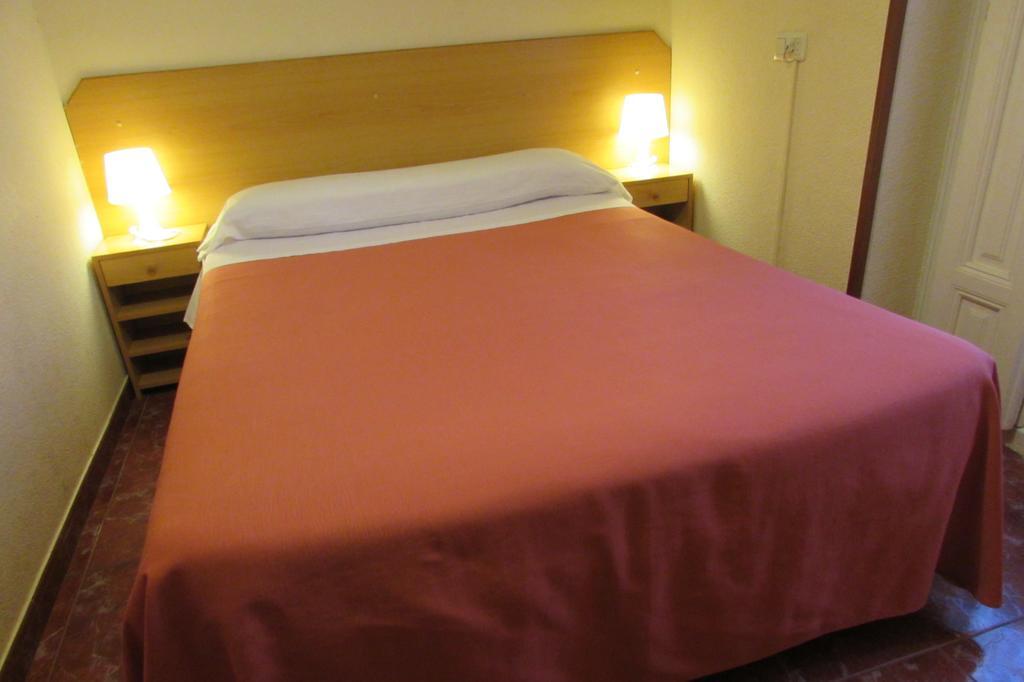 Hostal Prim Madrid Kültér fotó